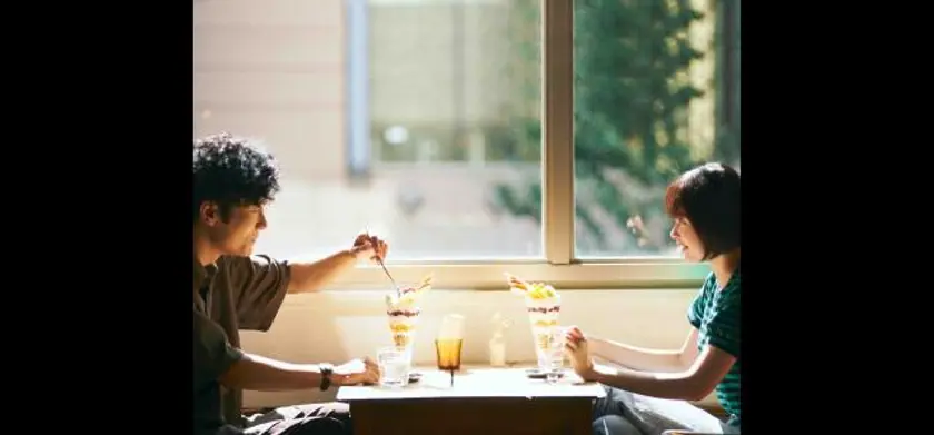 窓辺にて 場面写真 2
